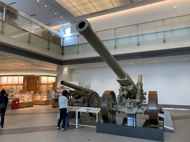 Modern Japanese History Tour in Tokyo