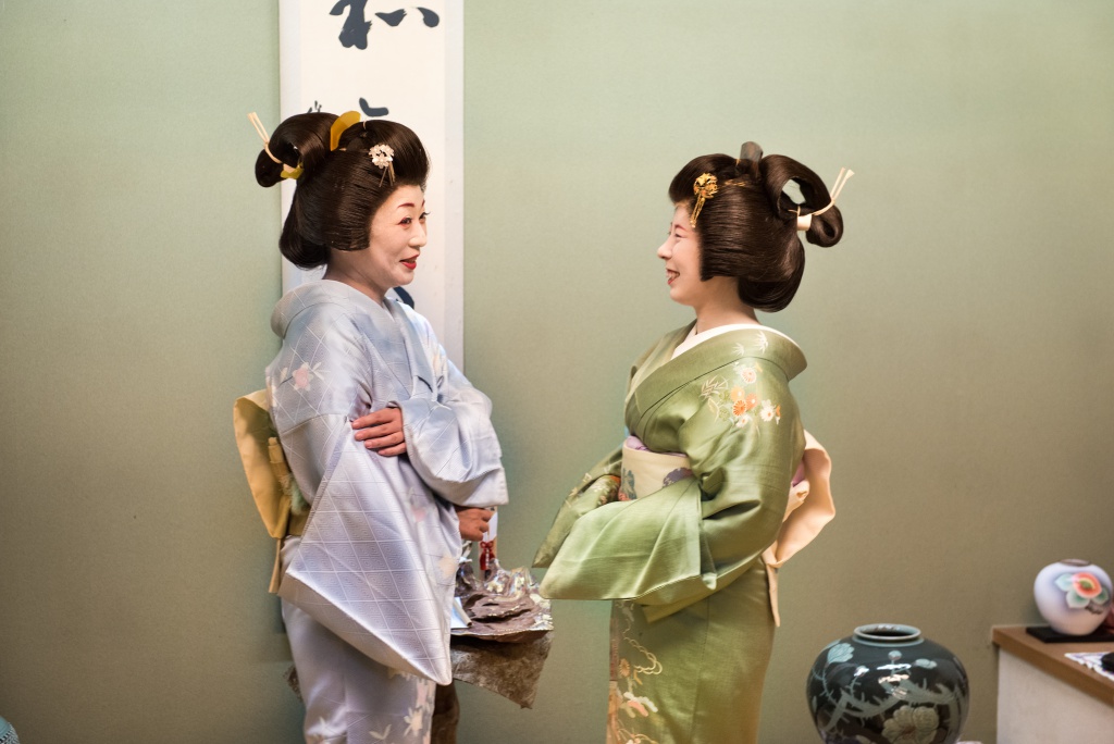 Traditional Geisha Experience in Asakusa